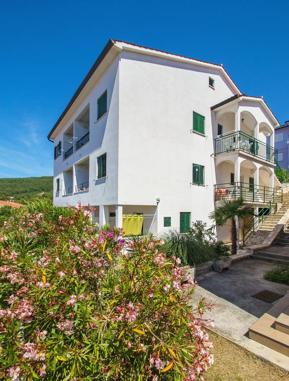 Apartments Iris Rabac Exterior foto
